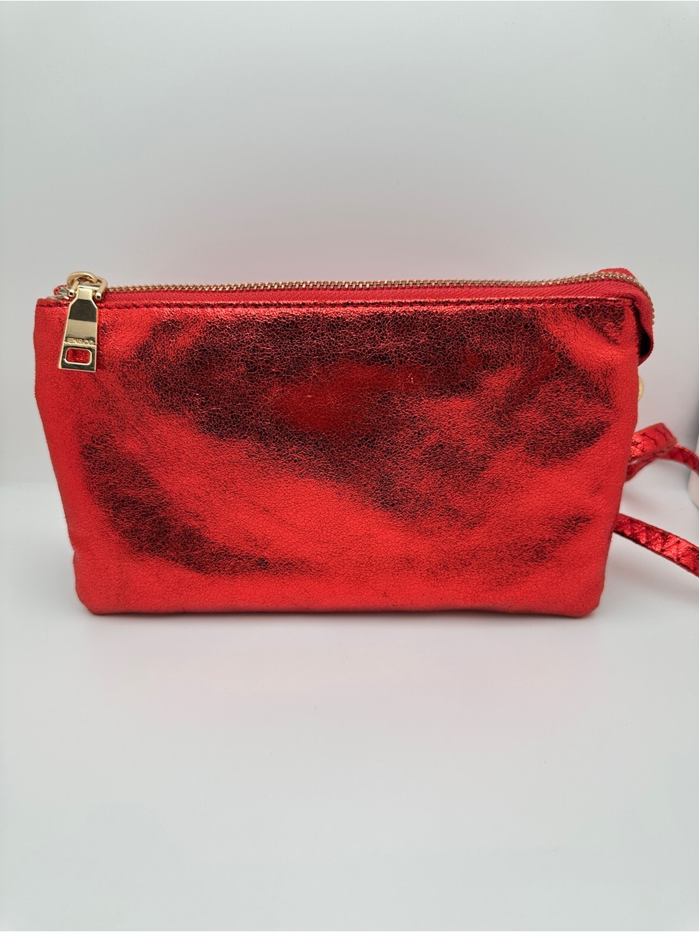 Jen & Co Metallic Red Vegan Leather Crossbody bag wristlet Clutch